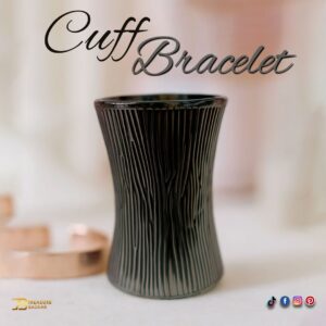 Elegant Cuff Bracelet – Timeless Style for Every Wrist