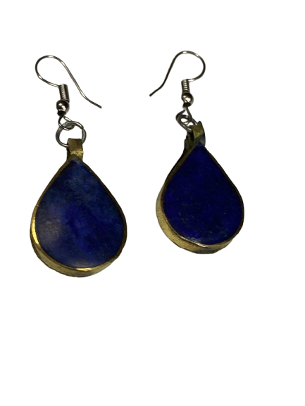 Elegant Handcrafted Ear rings – Sparkle with Timeless Style - Image 2