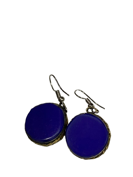 Elegant Handcrafted Ear rings – Sparkle with Timeless Style - Image 2