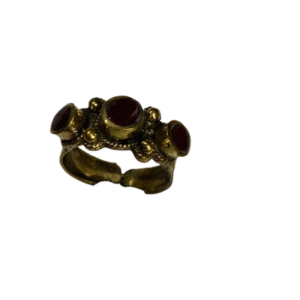 Elegant Handcrafted Rings – Timeless Beauty for Every Style