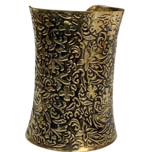 Elegant Cuff Bracelet – Timeless Style for Every Wrist