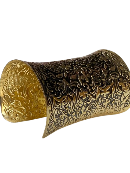 Elegant Cuff Bracelet – Timeless Style for Every Wrist - Image 7