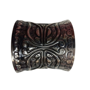 Elegant Cuff Bracelet – Timeless Style for Every Wrist