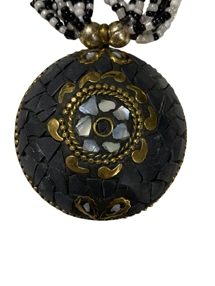 FASHION PEARL SHELL STYLE NECKLACE - Image 4