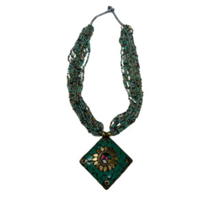 FASHION PEARL SHELL STYLE NECKLACE