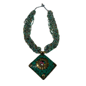 FASHION PEARL SHELL STYLE NECKLACE