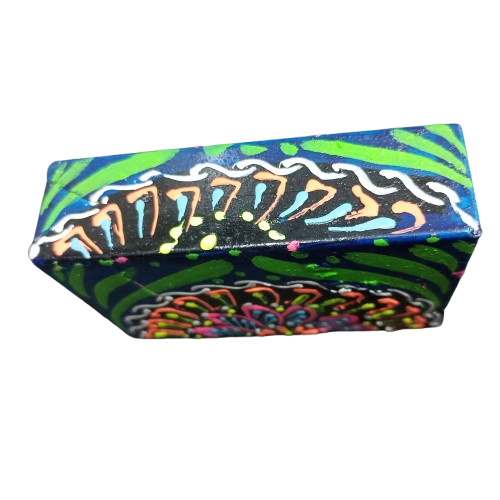 Colorful Truck Art Cigarette Case Stylish & Durable Holder - Image 8