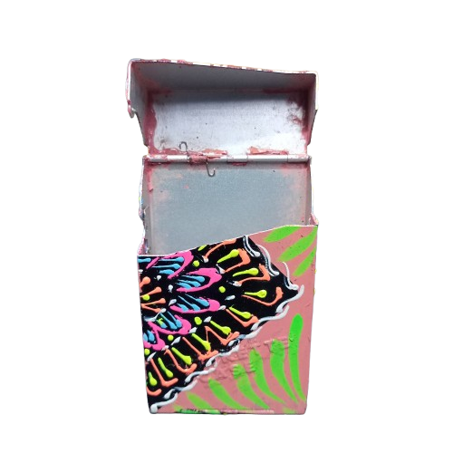 Colorful Truck Art Cigarette Case Stylish & Durable Holder - Image 9