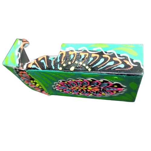 Colorful Truck Art Cigarette Case Stylish & Durable Holder - Image 3