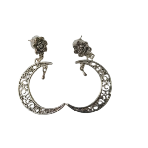 Elegant Handcrafted Ear rings – Sparkle with Timeless Style