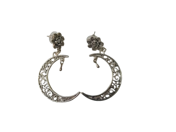 Elegant Handcrafted Ear rings – Sparkle with Timeless Style - Image 2