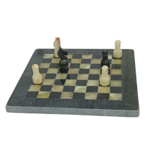 Handcrafted Onyx Marble Chess Board Size: 8×8 inch