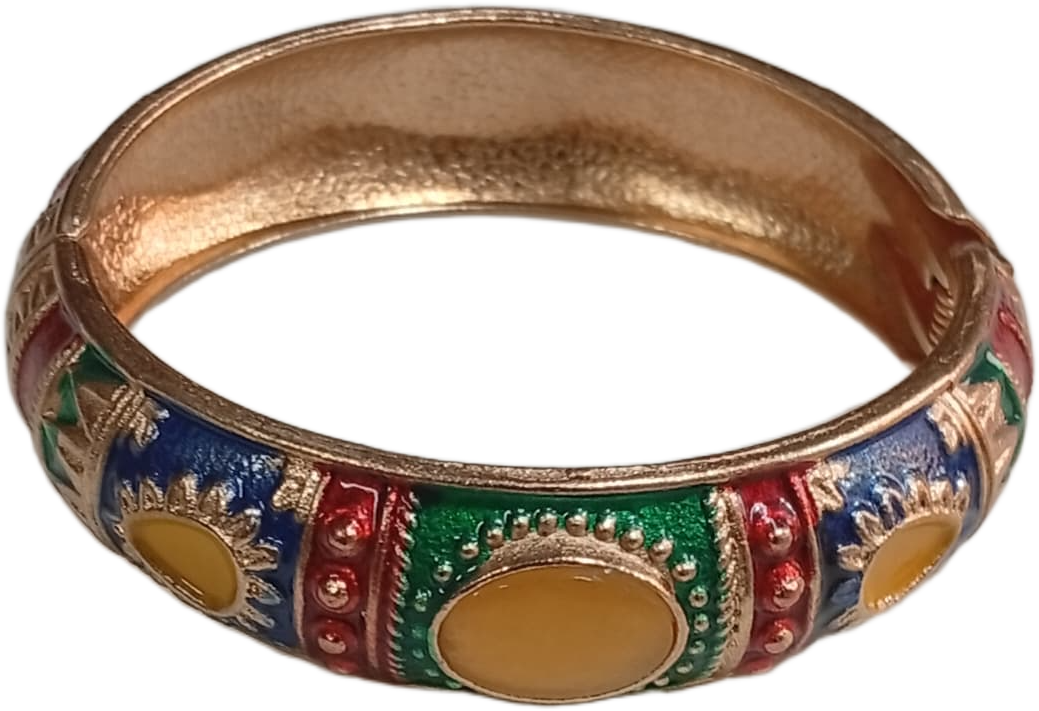 Stylish Ethnic Cuff Bracelet Classic Handmade Accessory - Image 5