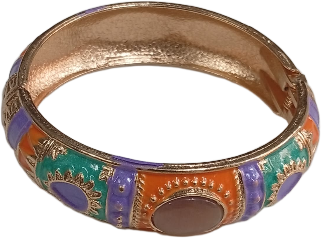 Stylish Ethnic Cuff Bracelet Classic Handmade Accessory - Image 2