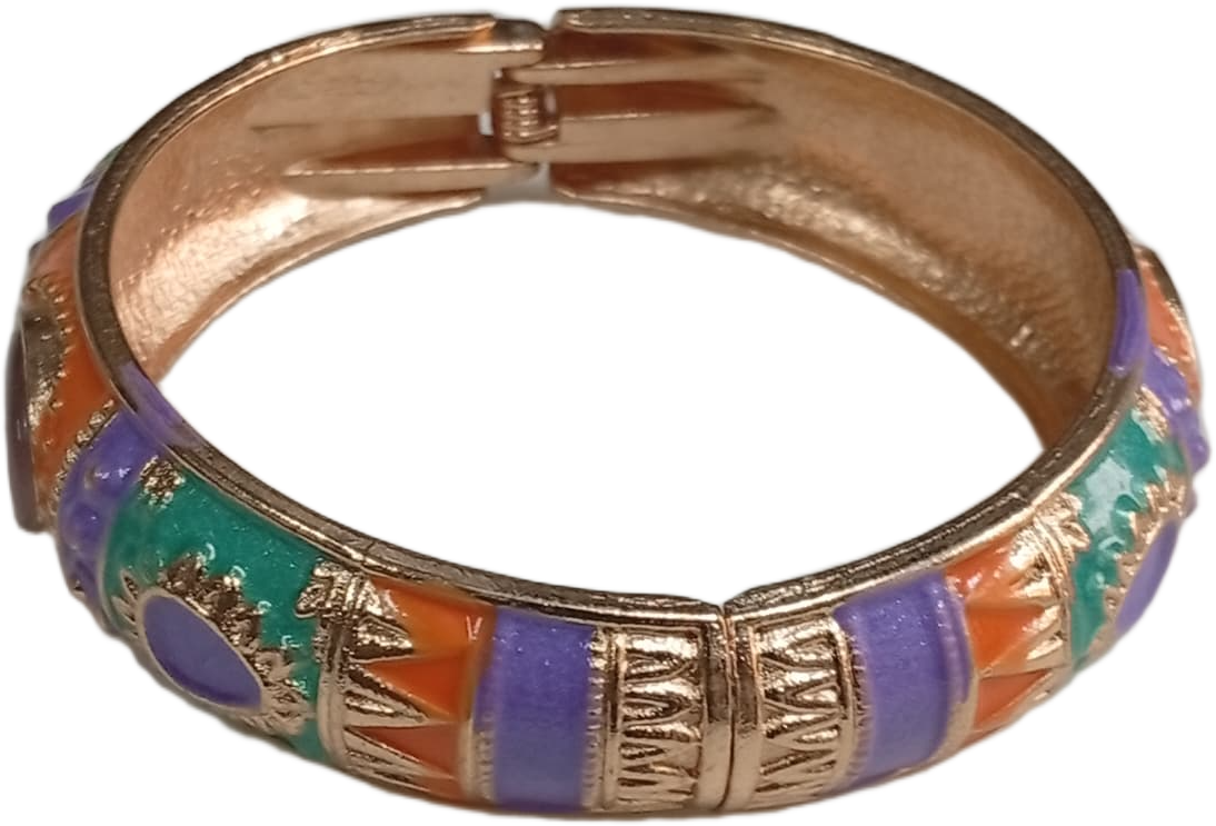 Stylish Ethnic Cuff Bracelet Classic Handmade Accessory - Image 5