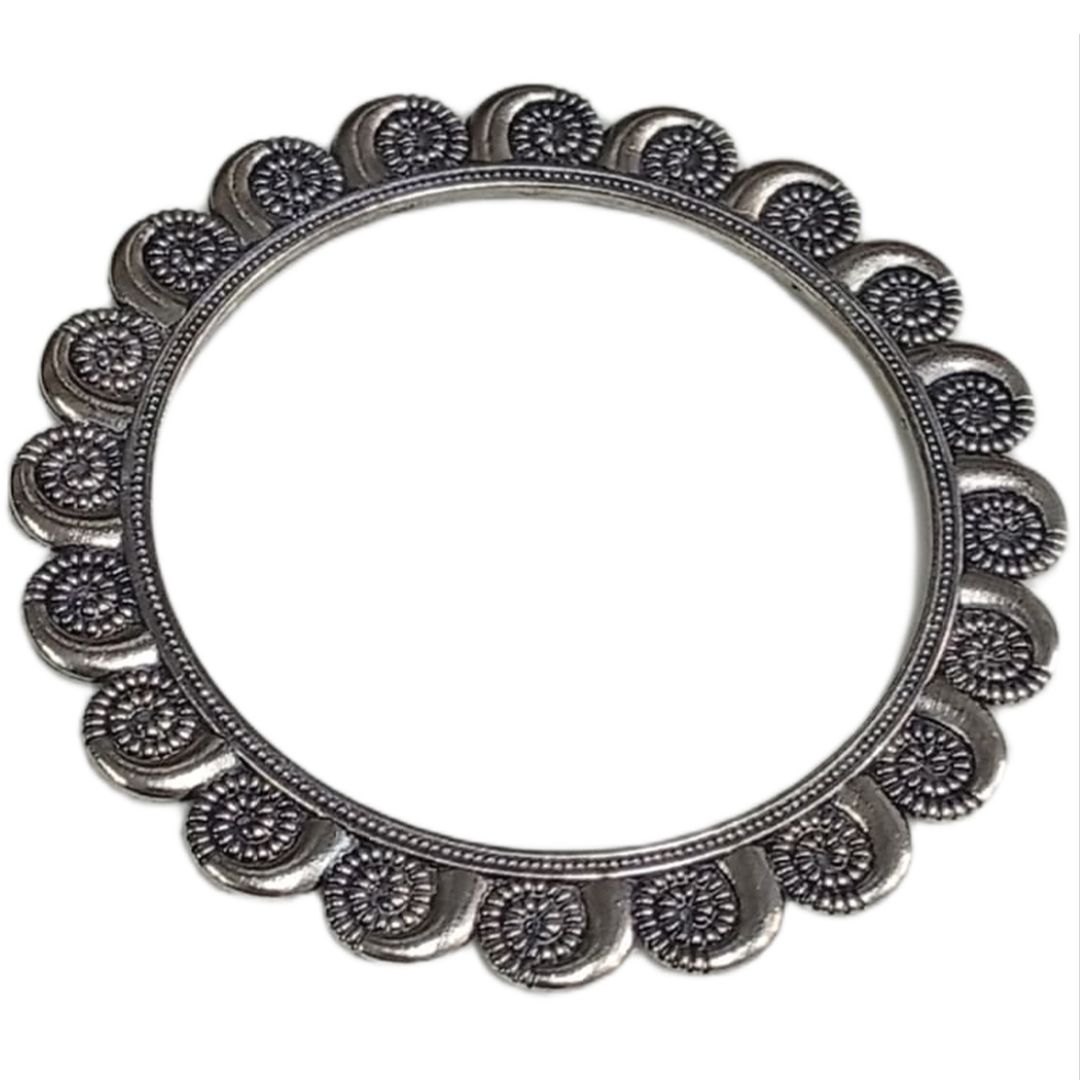 Stylish Ethnic Cuff Bracelet Classic Handmade Accessory