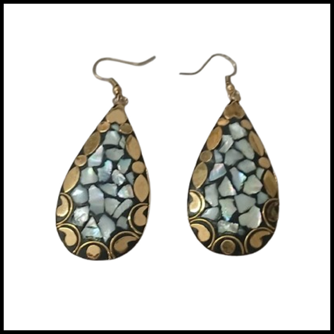 Vintage Pearl Drop Jhumka Earrings – Traditional Statement Jewelry - Image 5