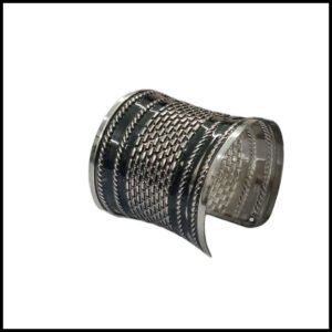 Elegant Cuff Bracelet – Timeless Style for Every wrist ( small )