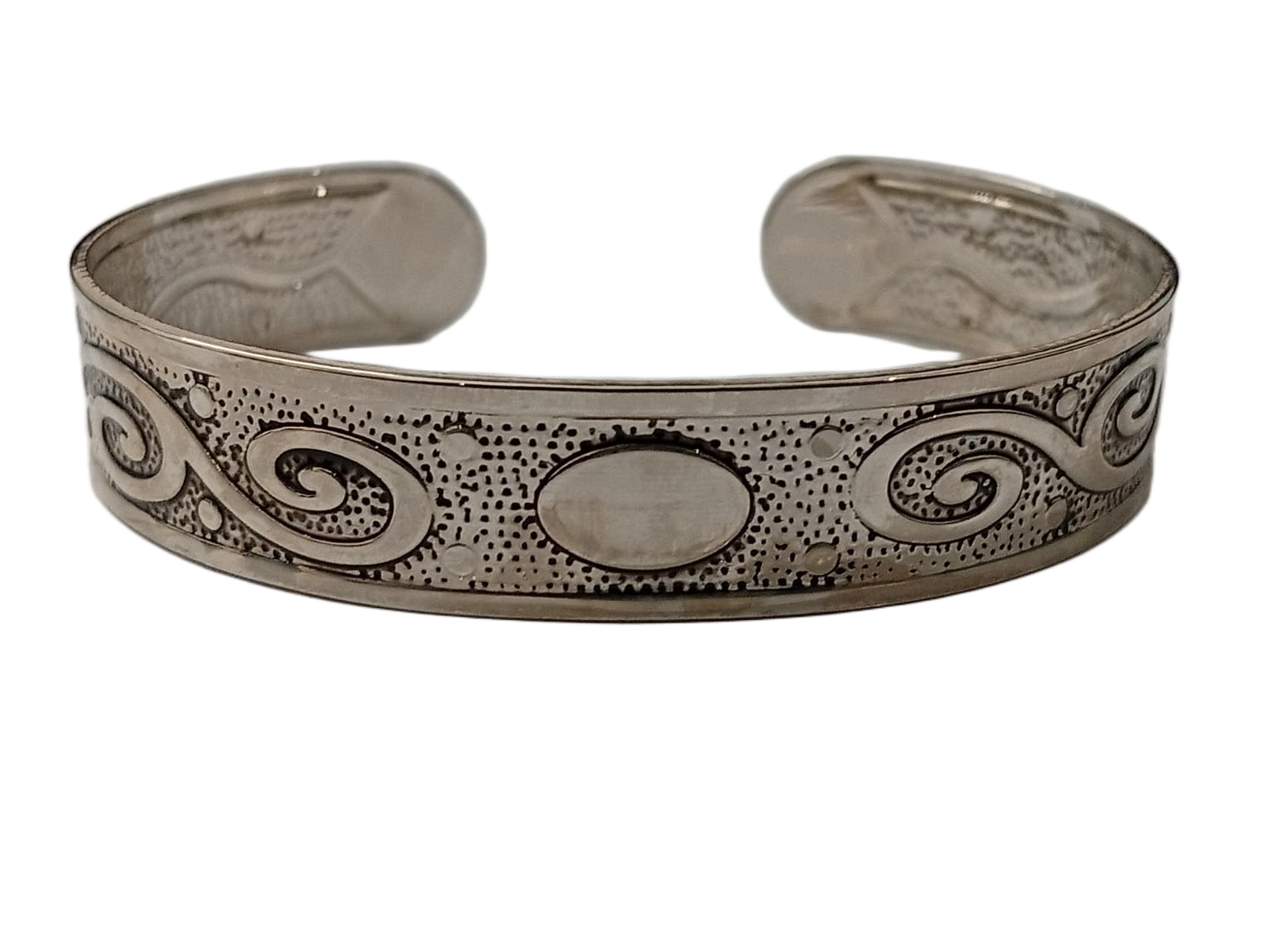 Traditional Handcrafted Floral Engraved Metal Cuff Bracelet - Image 4