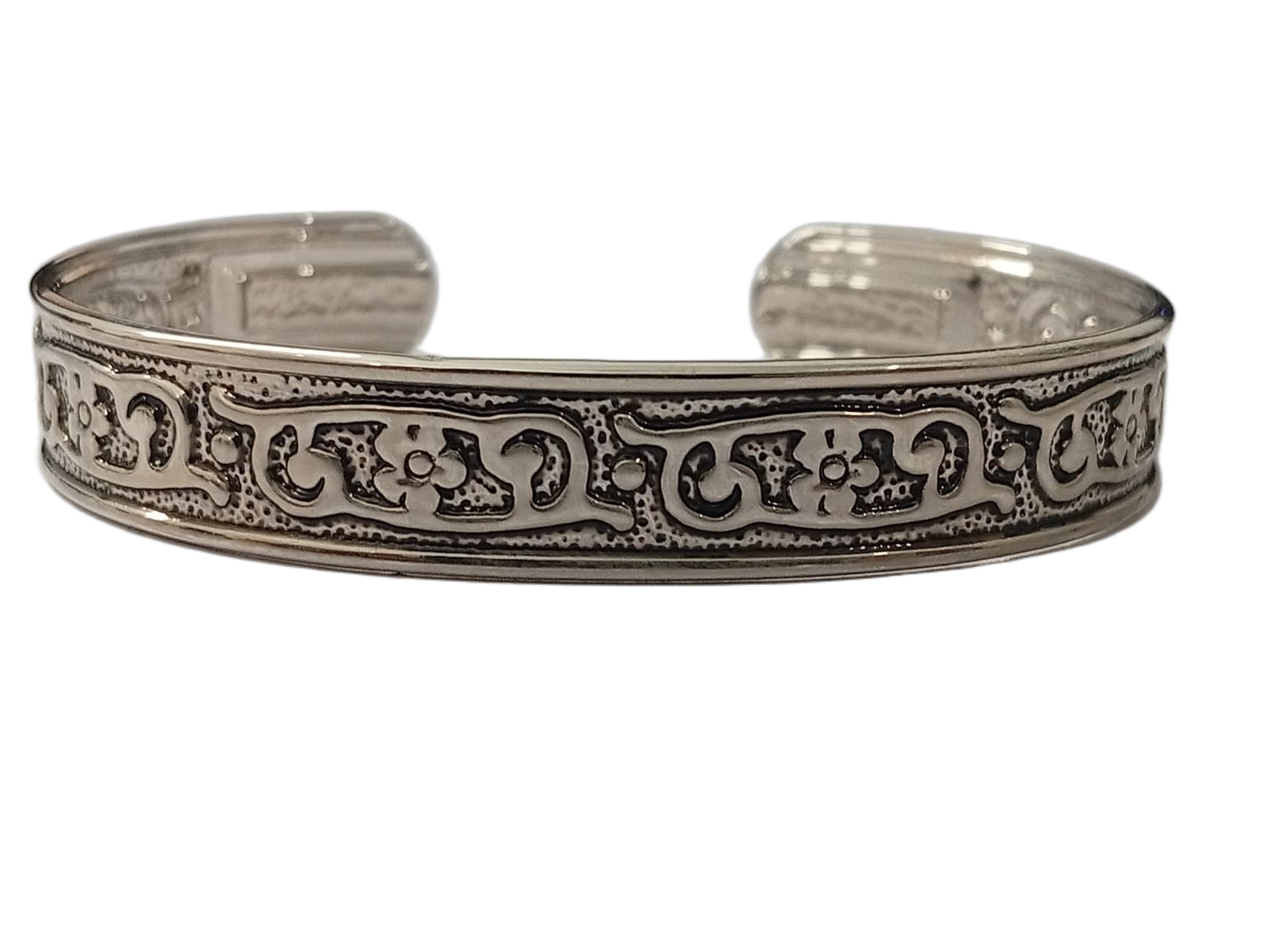 Traditional Handcrafted Floral Engraved Metal Cuff Bracelet - Image 4