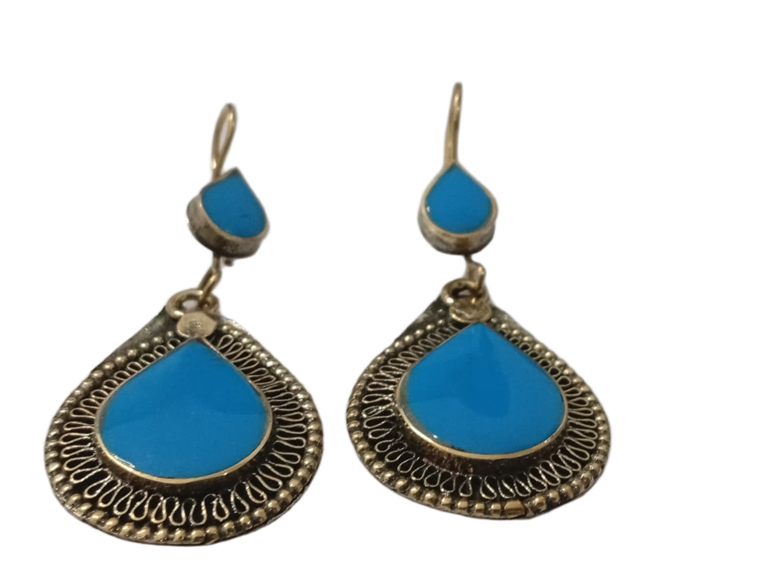 Elegant Design Earrings - Image 3