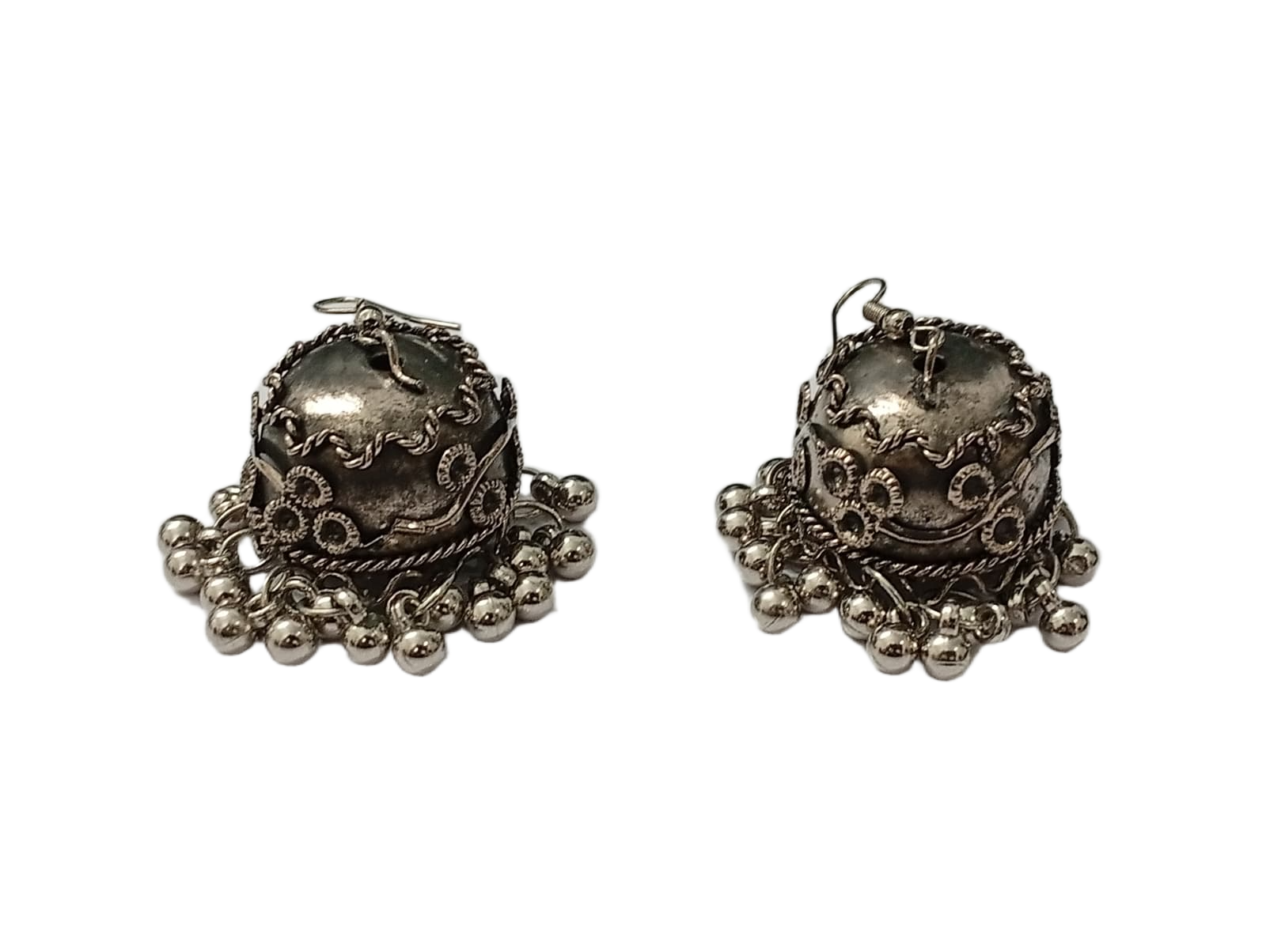 Vintage Pearl Drop Jhumka Earrings – Traditional Statement Jewelry - Image 4