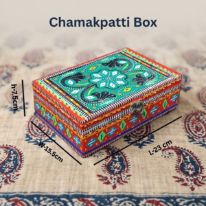 Chamakpatti Decorative Storage Box    ( L-23cm , W-15.5cm  , H-7.5cm )