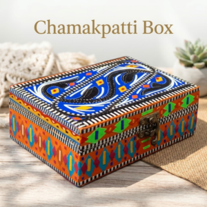 Traditional Pakistani Décor Box(L-15cm , W-10cm , H-5.5cm) , Chamakpatti Decorative Box , Chamakpatti Craft Box , Chamakpatti Craft Box for Jewelry and Accessories
